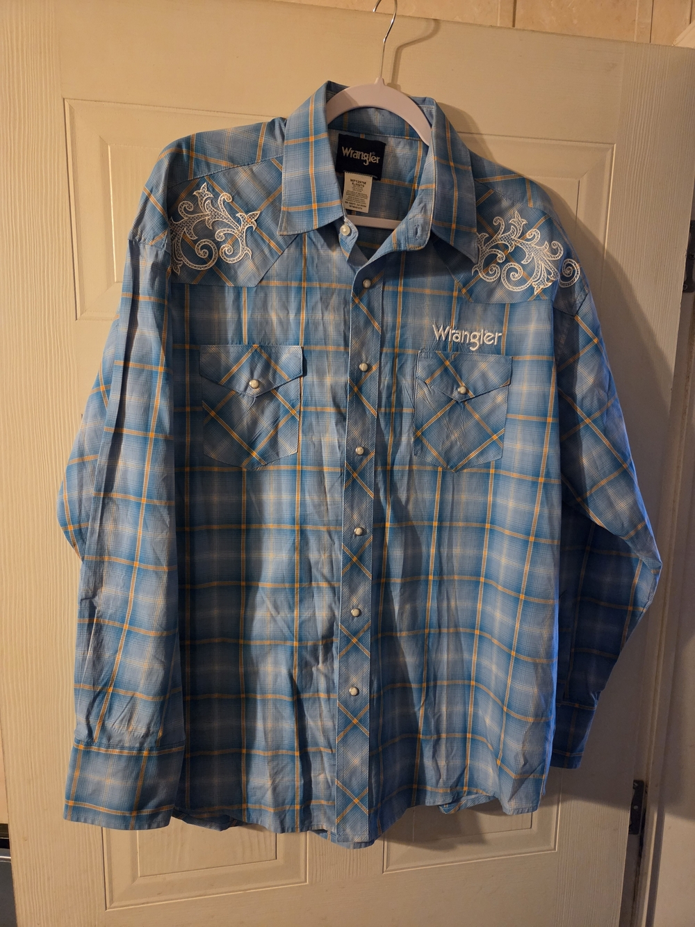 Wrangler Blue Plaid Western Shirt with Embroidered